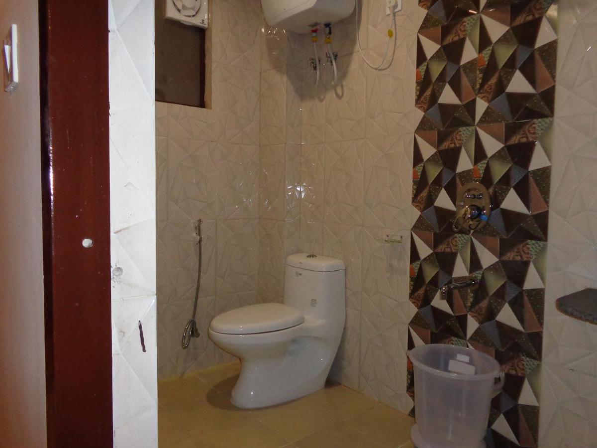 Rukmani Inn Vrindavan Exterior photo